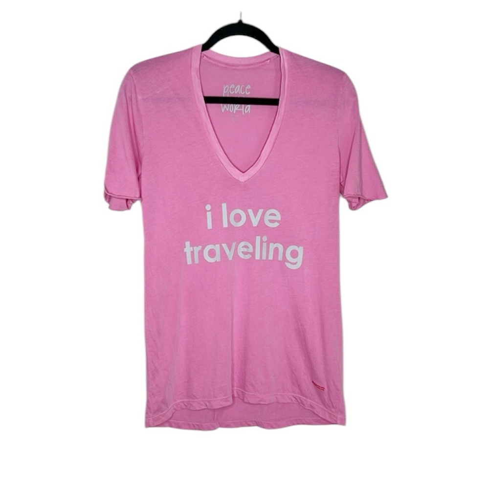 Peace Love World I Love Traveling Pink V-neck tee size Small